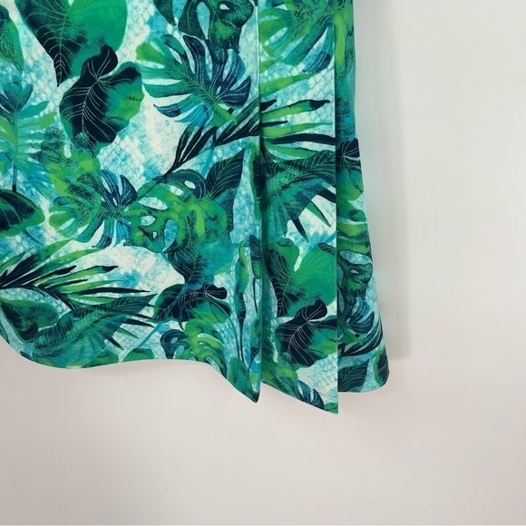 TOMMY BAHAMA Women's Golf Floral Pleated Skort Size XL Pull On Skirt Stretch - Picture 3 of 8